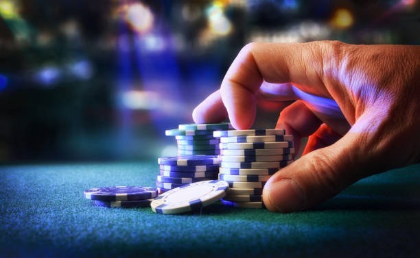 bintang4dp app dashboard showing football match markets, live-dealer tables, and slot games